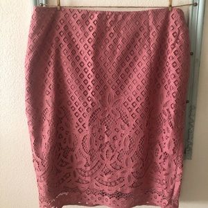 Lace pencil skirt